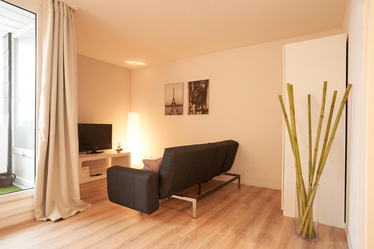 Gemuetliches Und Helles Mit Balkon, Badewanne, Wlan, Parkplatz * Bremen