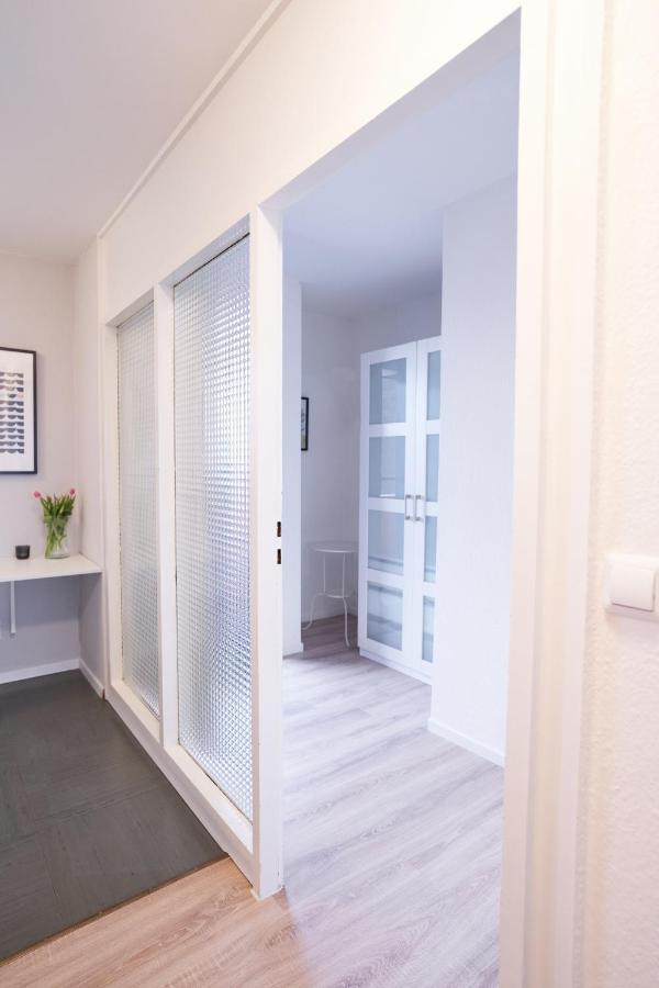 Gemuetliches Und Helles Mit Balkon, Badewanne, Wlan, Parkplatz Bremen