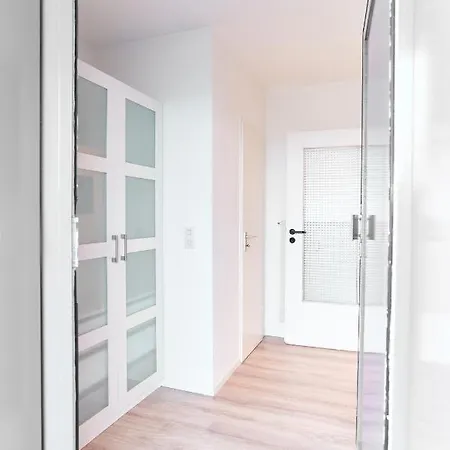 Gemuetliches Und Helles Studio Apartment Mit Balkon, Badewanne, Wlan, Parkplatz Bremen Exterior photo